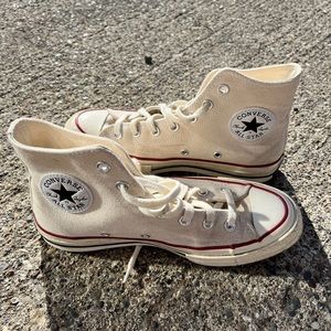 Converse Chuck 70s size 7.5 in parchment